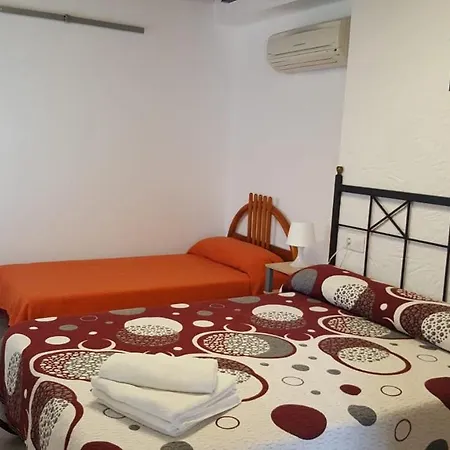 La Llar De Laura * El Poble Nou del Delta